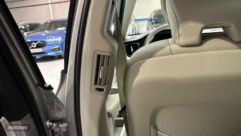 Volvo XC 60 - foto 57