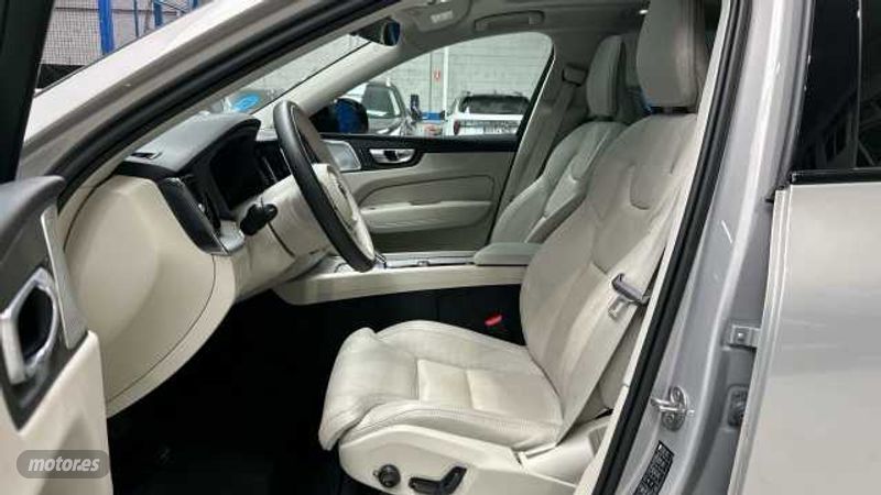 Volvo XC 60 - foto 9