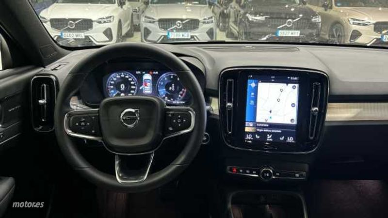 Volvo XC40 - foto 12