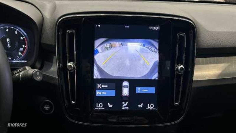 Volvo XC40 - foto 18