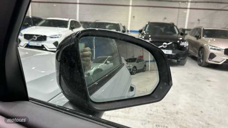Volvo XC40 - foto 19