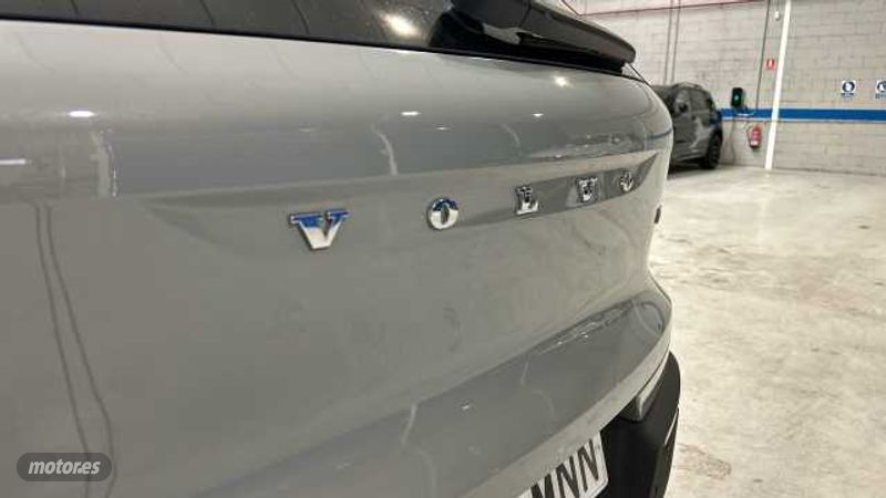Volvo XC40 - foto 36