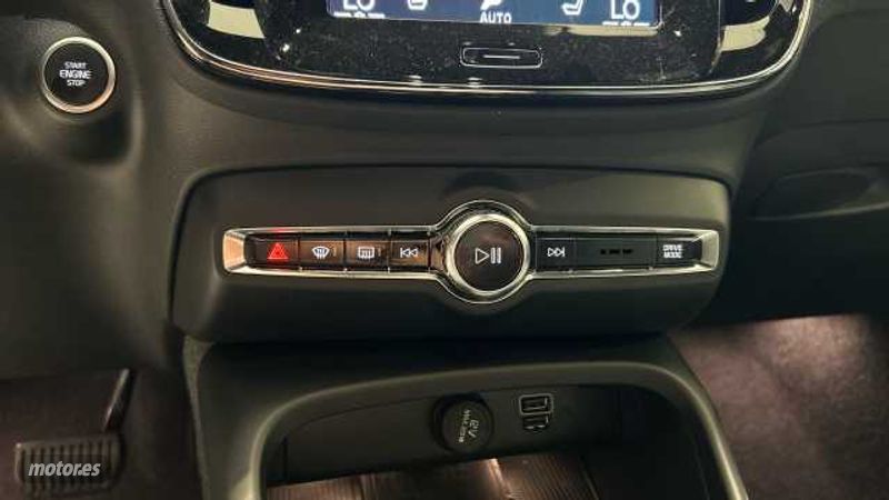 Volvo XC40 - foto 46