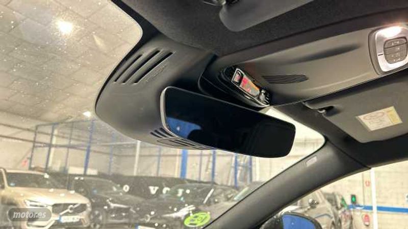 Volvo XC40 - foto 48