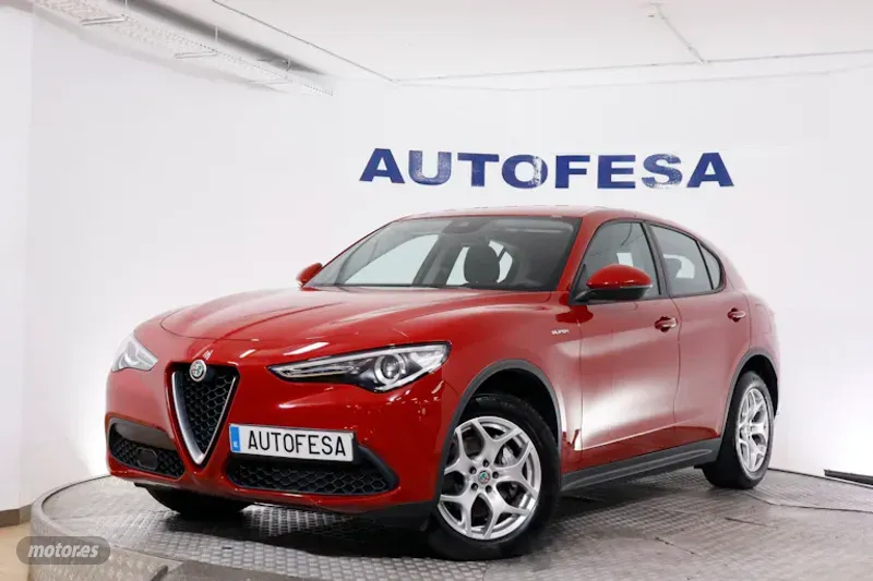 alfa romeo stelvio 2021 / 66.300km.