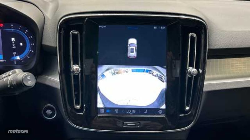 Volvo XC40 - foto 18