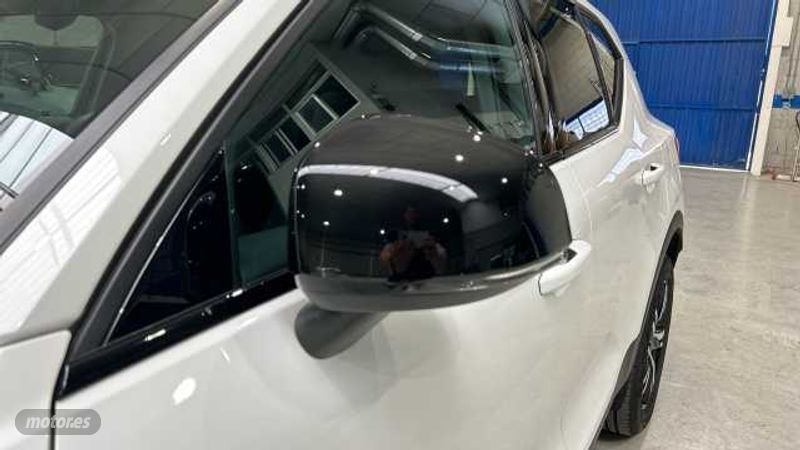 Volvo XC40 - foto 31