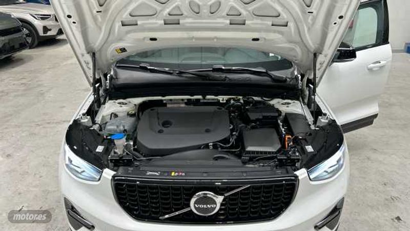 Volvo XC40 - foto 39