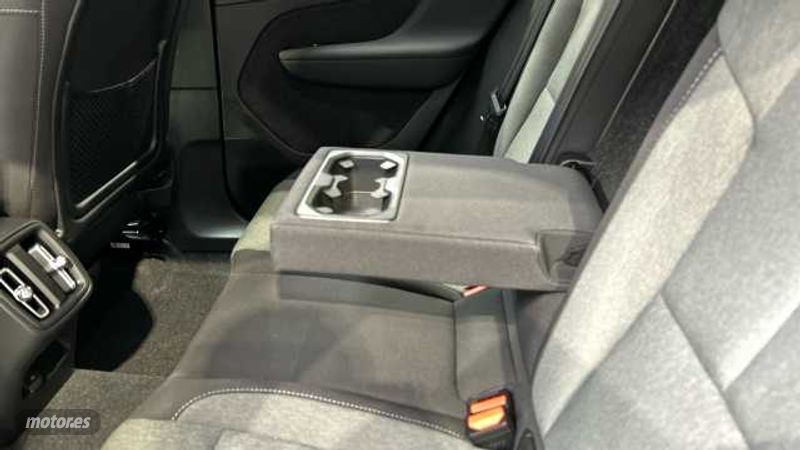 Volvo XC40 - foto 52
