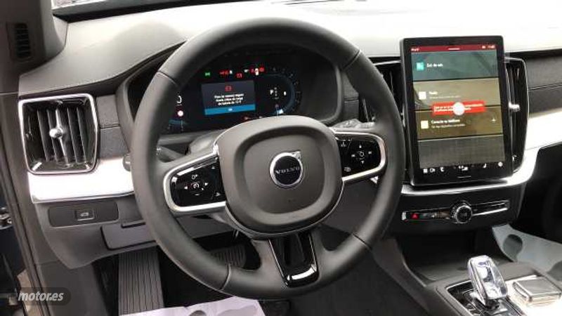 Volvo XC 90 - foto 10