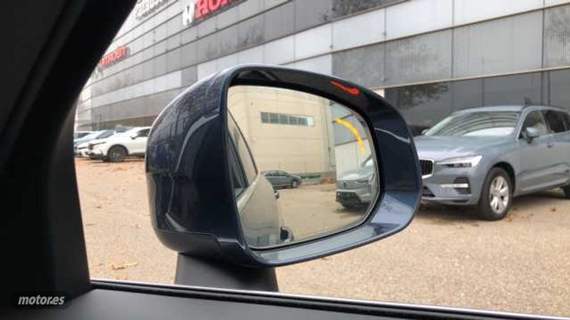 Volvo XC 90 - foto 21