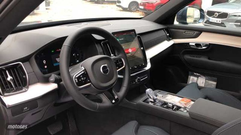 Volvo XC 90 - foto 4