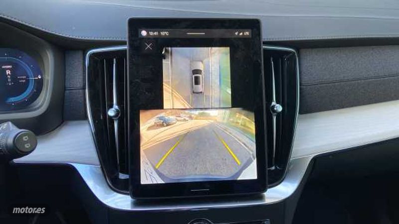 Volvo XC 90 - foto 17