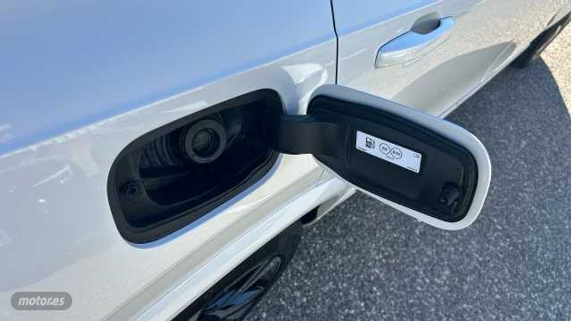 Volvo XC 90 - foto 15