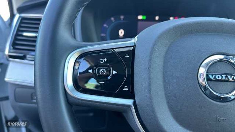 Volvo XC 90 - foto 20