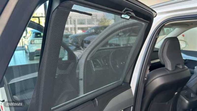 Volvo XC 90 - foto 31