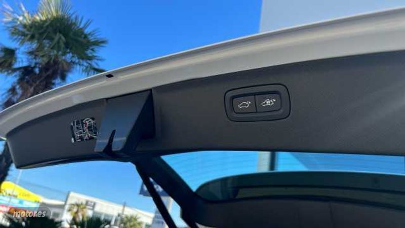 Volvo XC 90 - foto 33