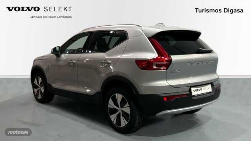 Volvo XC40 - foto 2