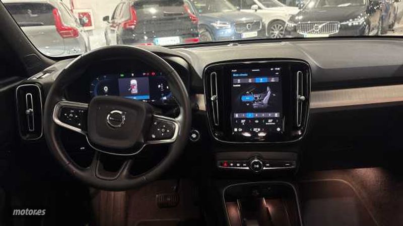 Volvo XC40 - foto 6