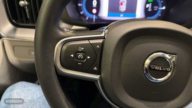 Volvo XC 60 - foto 19