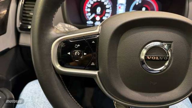 Volvo XC 90 - foto 19