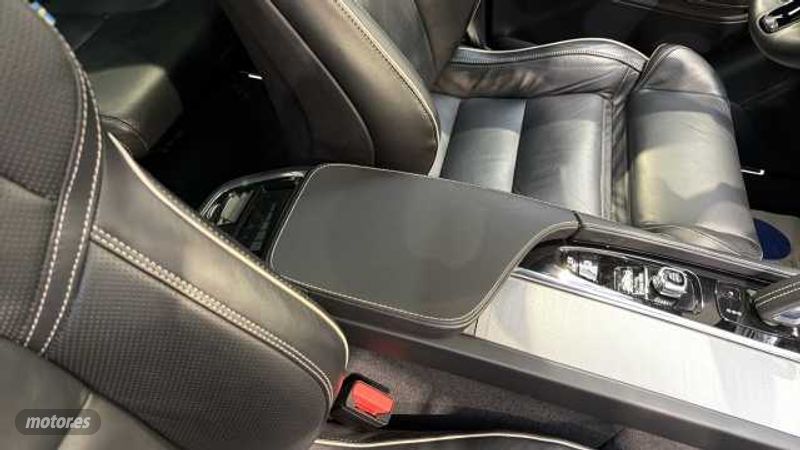 Volvo XC 90 - foto 49