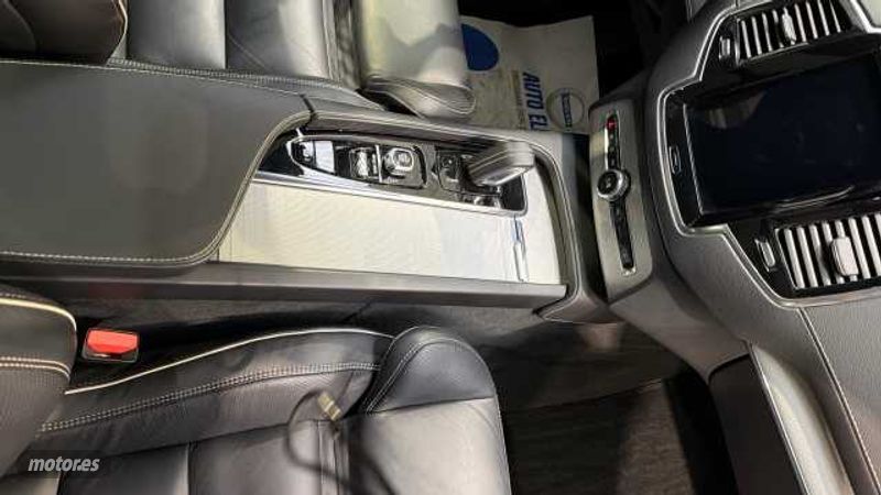 Volvo XC 90 - foto 50