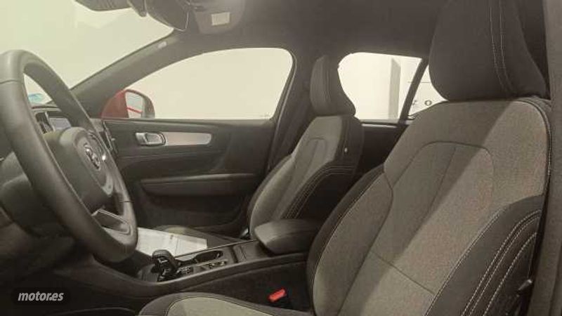 Volvo XC40 - foto 7