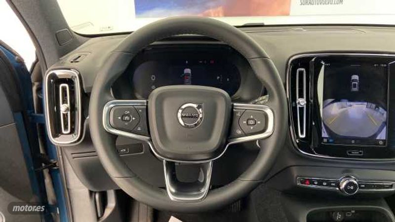 Volvo XC40 - foto 14
