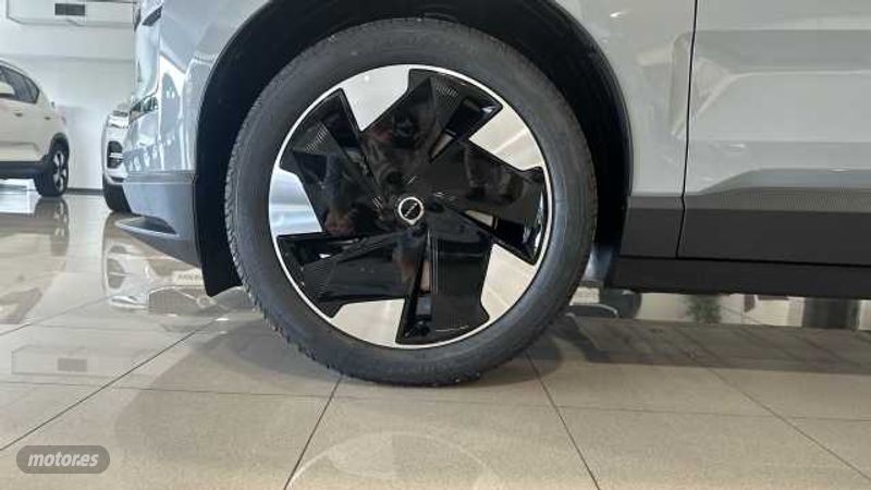 Volvo EX30 - foto 16