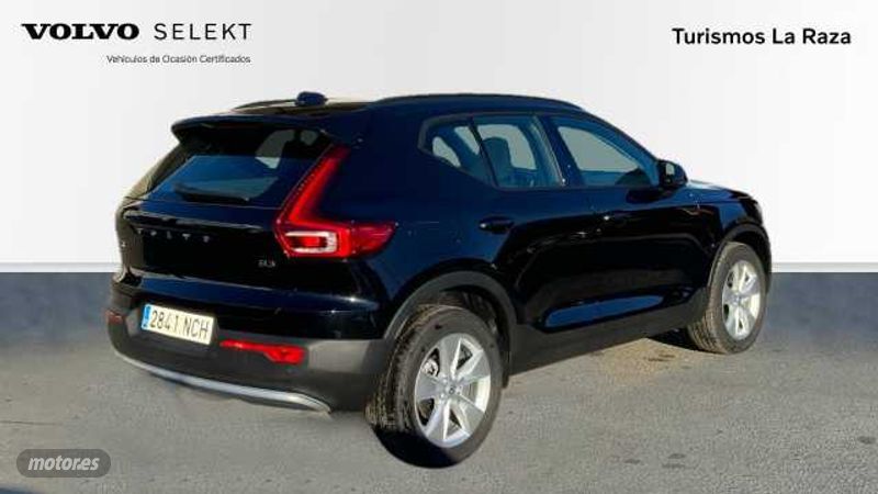 Volvo XC40 - foto 13