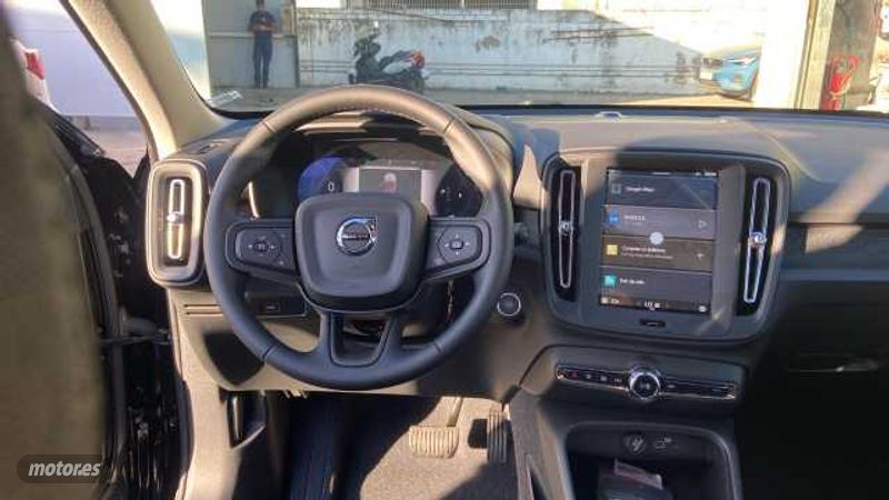 Volvo XC40 - foto 23