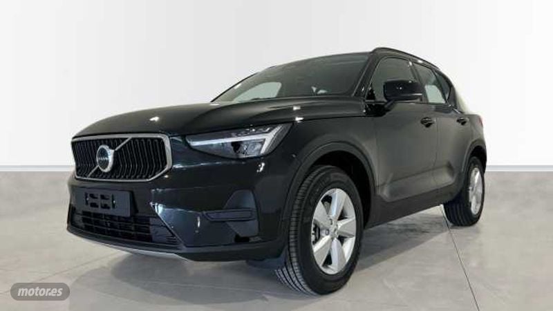 Volvo XC40 XC40 Essential, B3 Mild hybrid, Gasolina de 2025 con 1 Km por 34.900 EUR. en Asturias
