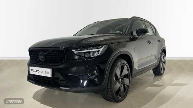 Volvo XC40 XC40 Black Edition Ultra, B3 Mild hybrid, Gasolina de 2025 con 1 Km por 44.900 EUR. en Asturias