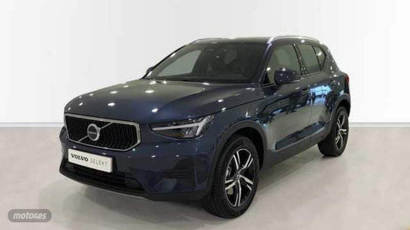 Volvo XC40 XC40 CORE, B4 MILD HYBRID GASOLINA de 2025 con 7 Km por 42.500 EUR. en Ourense