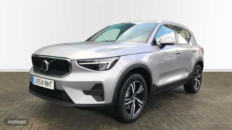Volvo XC40 2.0 B3 CORE AUTO 5P de 2025 con 1 Km por 37.400 EUR. en Vizcaya