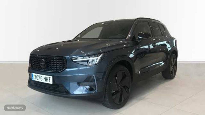 Volvo XC40 2.0 B3 PLUS DARK AUTO 5P de 2025 con 1 Km por 41.400 EUR. en Vizcaya