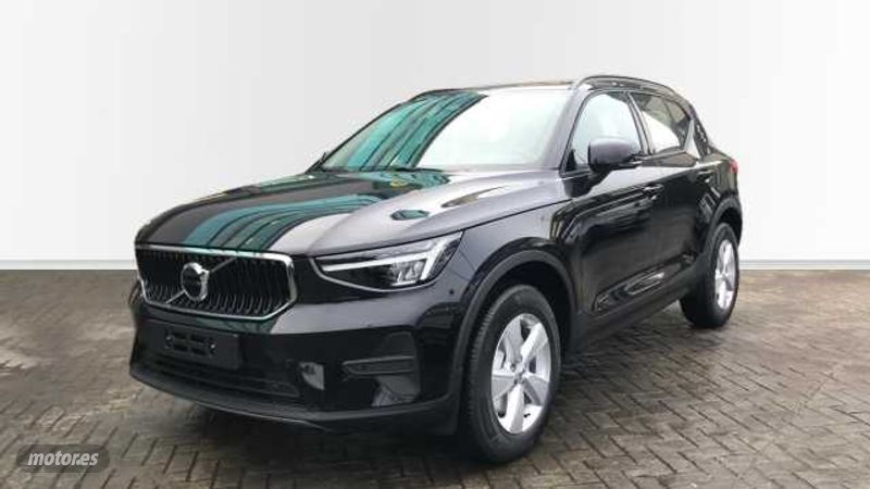 Volvo XC40 2.0 B3 ESSENTIAL AUTO 5P de 2025 con 1 Km por 35.400 EUR. en Vizcaya