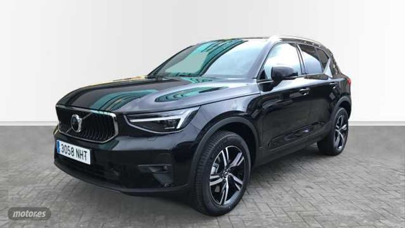 Volvo XC40 2.0 B3 CORE AUTO 5P de 2025 con 1 Km por 38.800 EUR. en Vizcaya