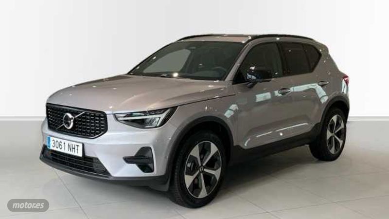 Volvo XC40 2.0 B3 PLUS DARK AUTO 5P de 2025 con 1 Km por 41.800 EUR. en Vizcaya