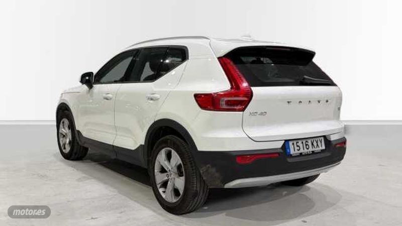 Volvo XC40 - foto 2