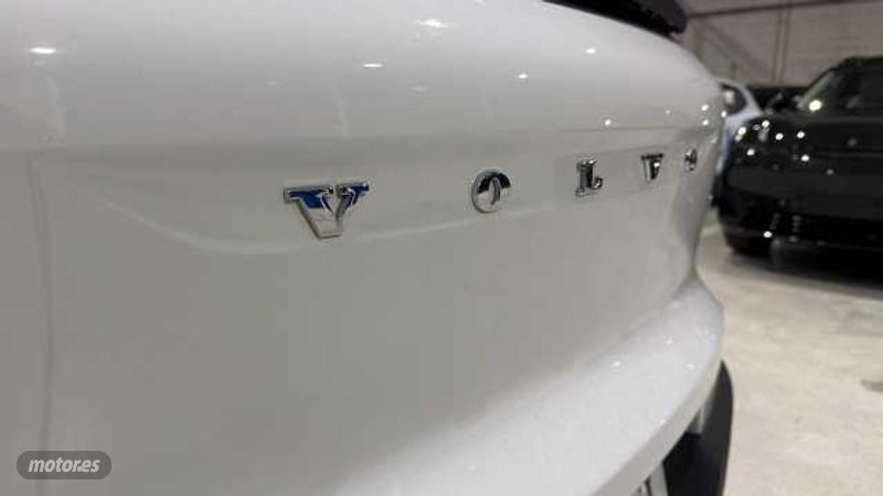 Volvo XC40 - foto 38