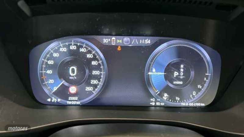 Volvo XC40 - foto 13