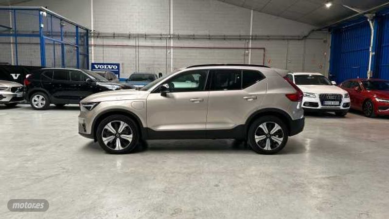Volvo XC40 - foto 21