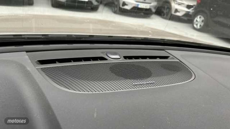 Volvo XC40 - foto 29