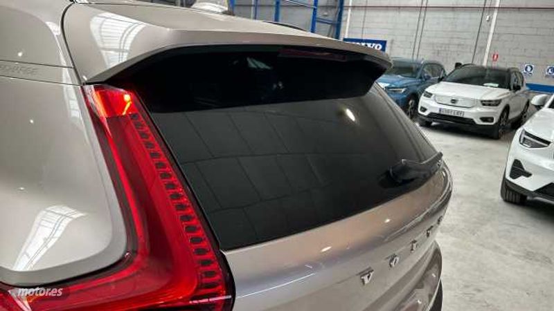 Volvo XC40 - foto 36