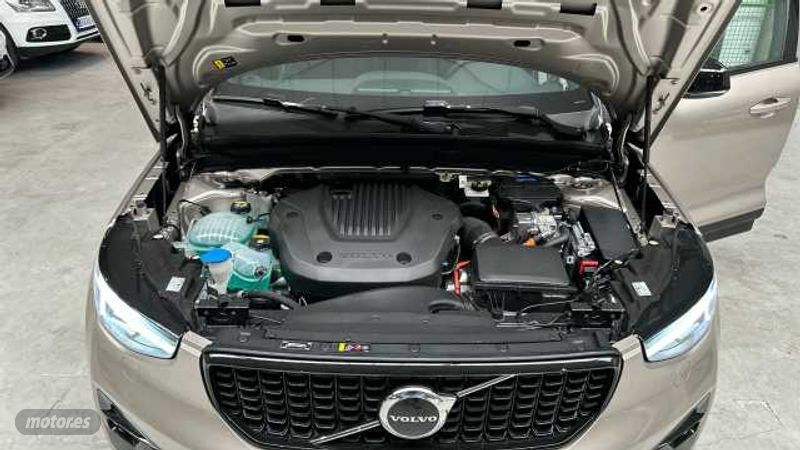 Volvo XC40 - foto 42