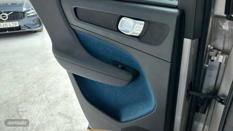 Volvo XC40 - foto 56