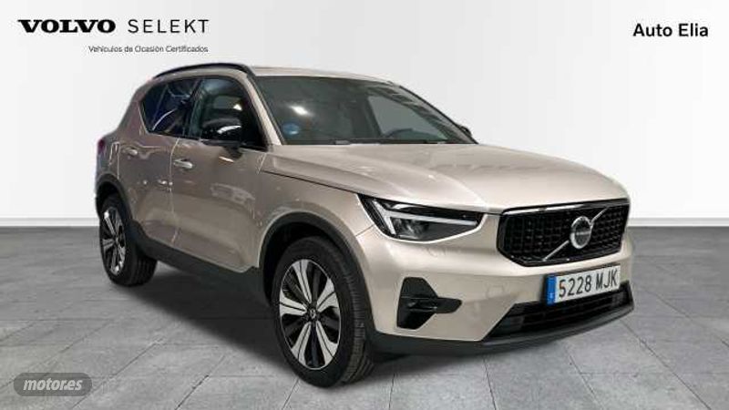 Volvo XC40 - foto 6