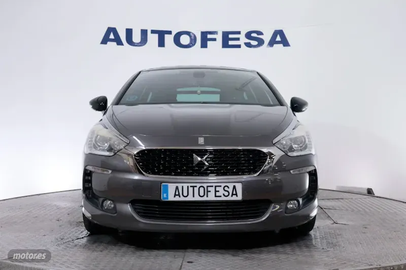 DS DS5 1.6 BLUEHDI AUTO STYLE 120CV 5P de 2016 con 160.761 Km por 11.750 EUR. en Madrid
